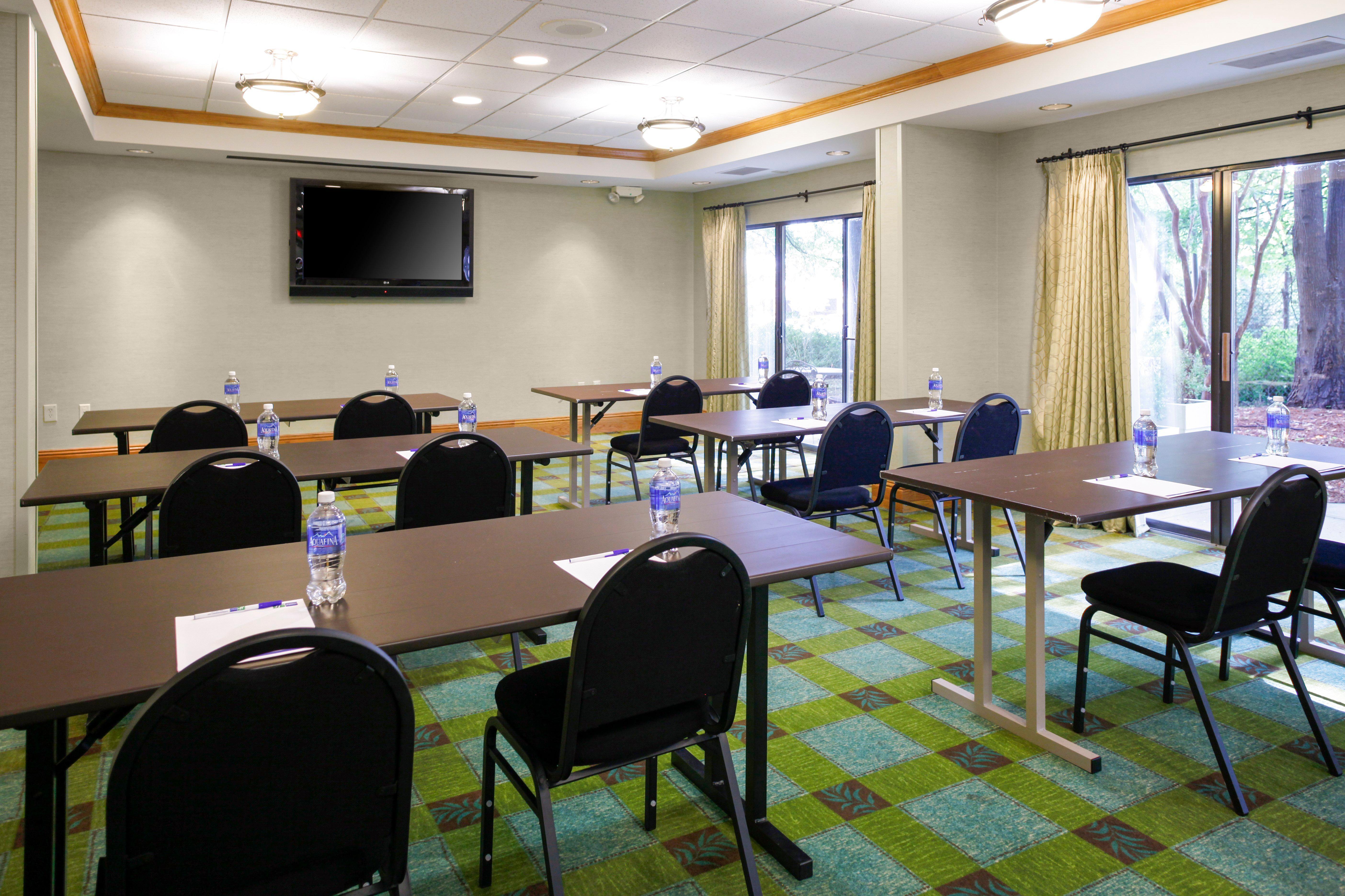 Holiday Inn Express Hotel & Suites Atlanta Buckhead By Ihg Exteriör bild